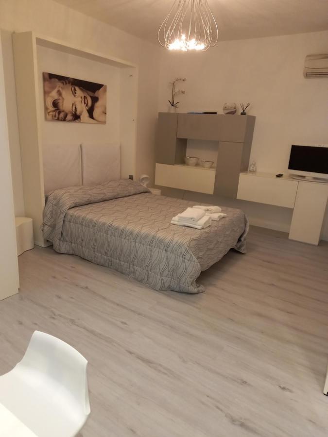 Casanova Apartment Venezia Esterno foto